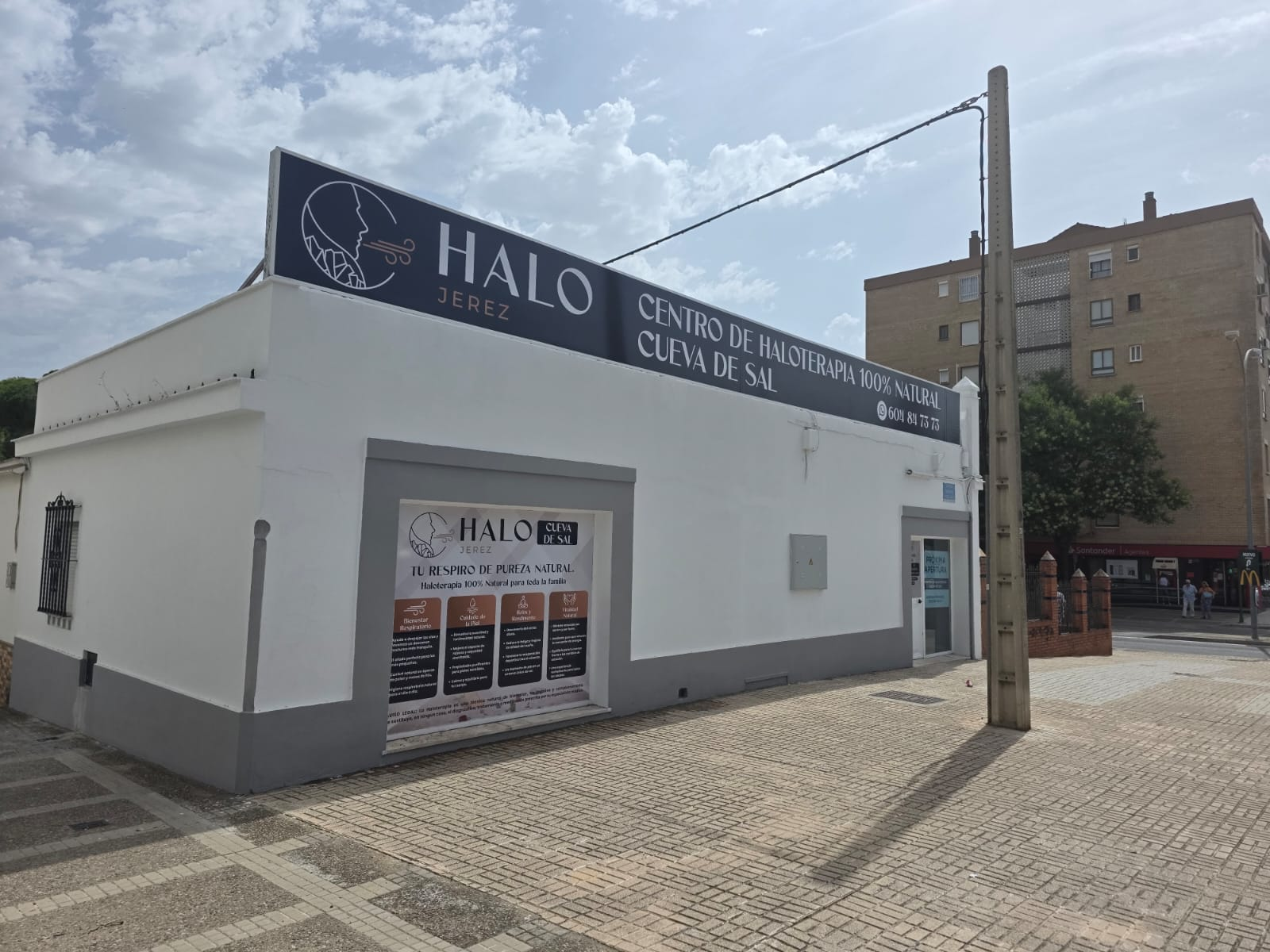 Fachada de Halo Jerez